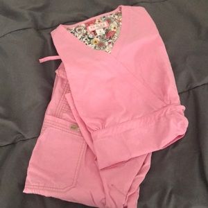 Koi scrubs